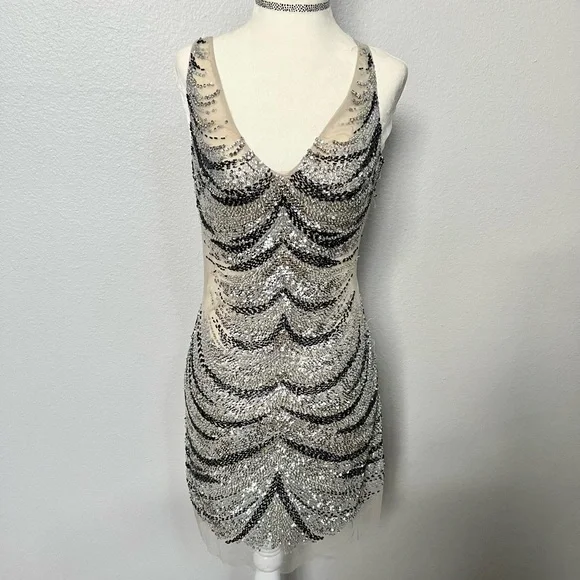 Basix Black Label | Dresses | Sale Basix Black Label Party Sequin Dress  Size 6 | Poshmark